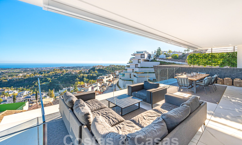 Appartement de charme à vendre avec vue panoramique sur la mer, dans un complexe fermé sur les colline s de Marbella - Benahavis 57756