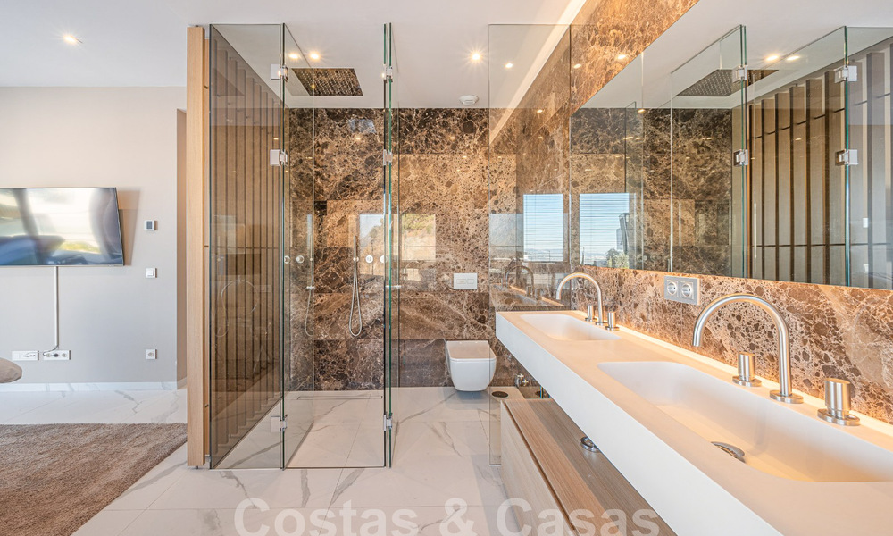 Appartement de charme à vendre avec vue panoramique sur la mer, dans un complexe fermé sur les colline s de Marbella - Benahavis 57771