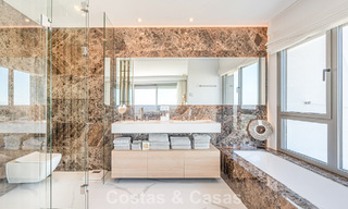 Appartement sophistiqué à vendre avec une vue phénoménale, dans un complexe exclusif à Marbella - Benahavis 58197 