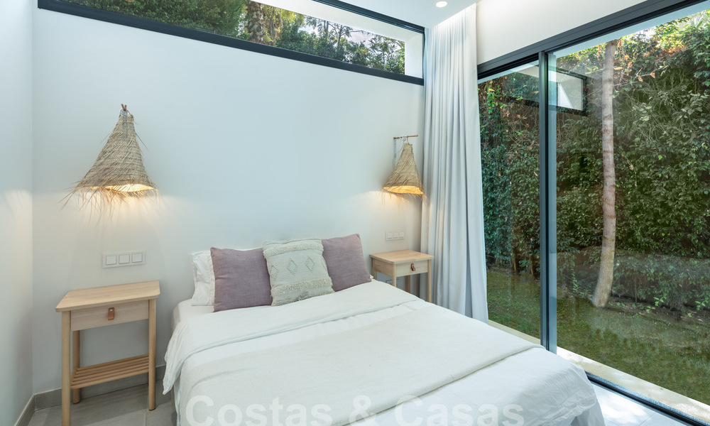 Villa contemporaine à vendre dans une urbanisation protégée sur le nouveau Golden Mile entre Marbella et Estepona 57836