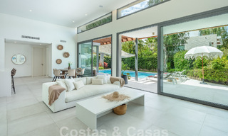 Villa contemporaine à vendre dans une urbanisation protégée sur le nouveau Golden Mile entre Marbella et Estepona 57843 