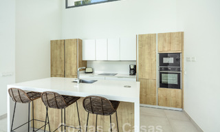 Villa contemporaine à vendre dans une urbanisation protégée sur le nouveau Golden Mile entre Marbella et Estepona 57848 