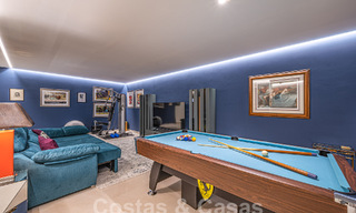 Villa design sophistiquée avec 2 piscines à vendre, à distance de marche de la plage, du centre de Marbella et de toutes les commodités 58544 