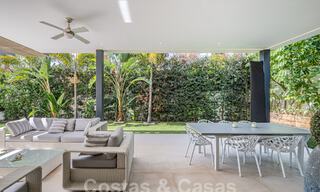 Villa design sophistiquée avec 2 piscines à vendre, à distance de marche de la plage, du centre de Marbella et de toutes les commodités 58559 