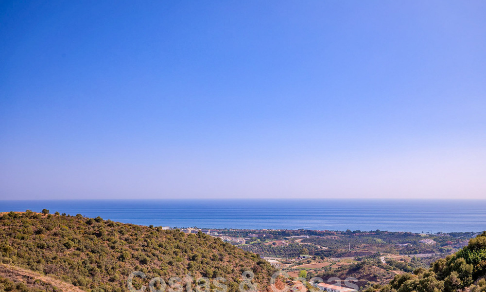 Penthouse moderne à vendre avec vue panoramique sur la mer, dans un complexe de luxe de Los Monteros, Marbella 58292