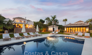 Charmante villa de luxe à vendre avec un style architectural méditerranéen traditionnel sur le nouveau Golden Mile entre Marbella et Estepona 57799 