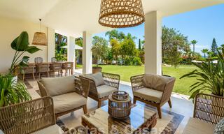 Charmante villa de luxe à vendre avec un style architectural méditerranéen traditionnel sur le nouveau Golden Mile entre Marbella et Estepona 57815 