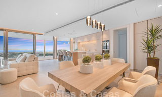 Prestigieux appartement de luxe à vendre avec vue imprenable sur la mer, le golf et les montagnes à Marbella - Benahavis 58424 