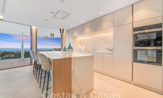 Prestigieux appartement de luxe à vendre avec vue imprenable sur la mer, le golf et les montagnes à Marbella - Benahavis 58425 