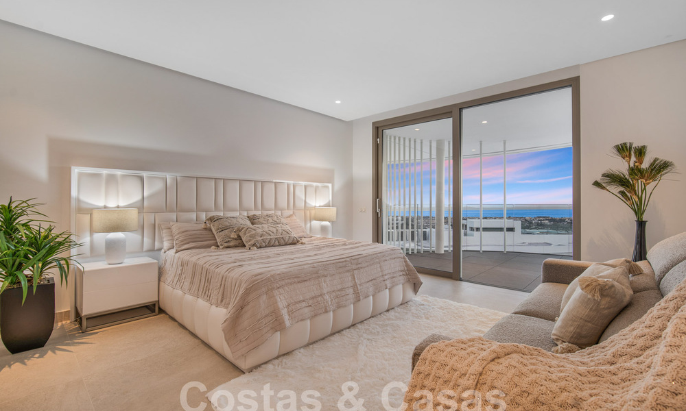 Prestigieux appartement de luxe à vendre avec vue imprenable sur la mer, le golf et les montagnes à Marbella - Benahavis 58428
