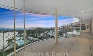 Prestigieux appartement de luxe à vendre avec vue imprenable sur la mer, le golf et les montagnes à Marbella - Benahavis 58439 