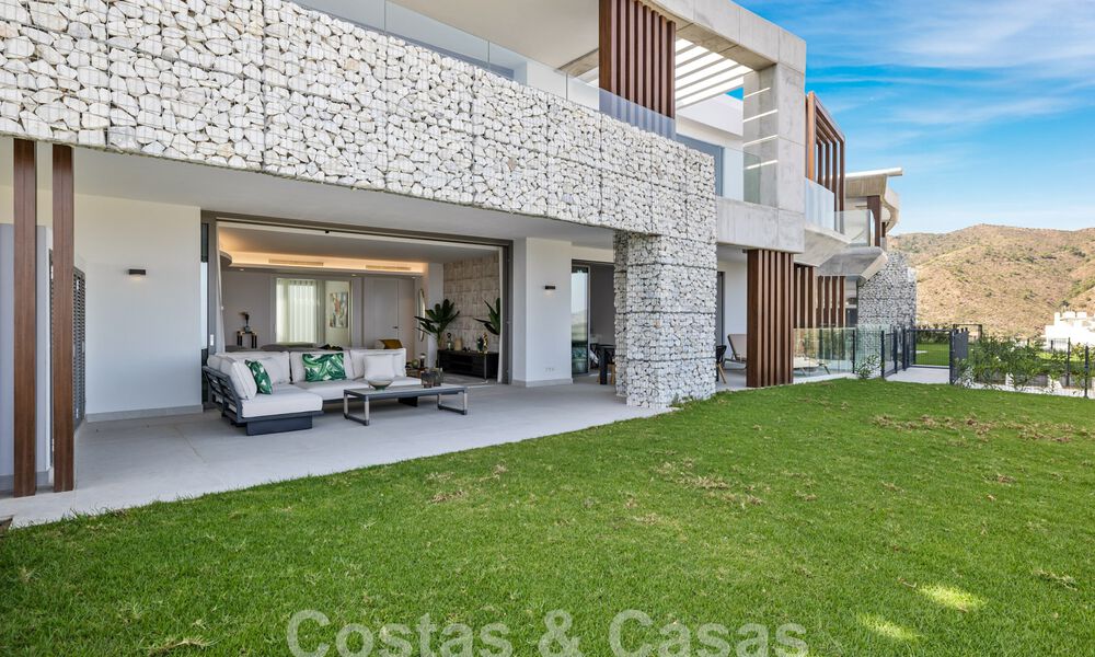 Appartement de jardin flambant neuf avec un concept innovant à vendre dans un grand complexe de golf et de nature à Marbella - Benahavis 58325