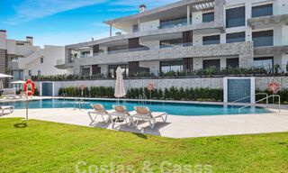 Appartement de jardin flambant neuf avec un concept innovant à vendre dans un grand complexe de golf et de nature à Marbella - Benahavis 58331 