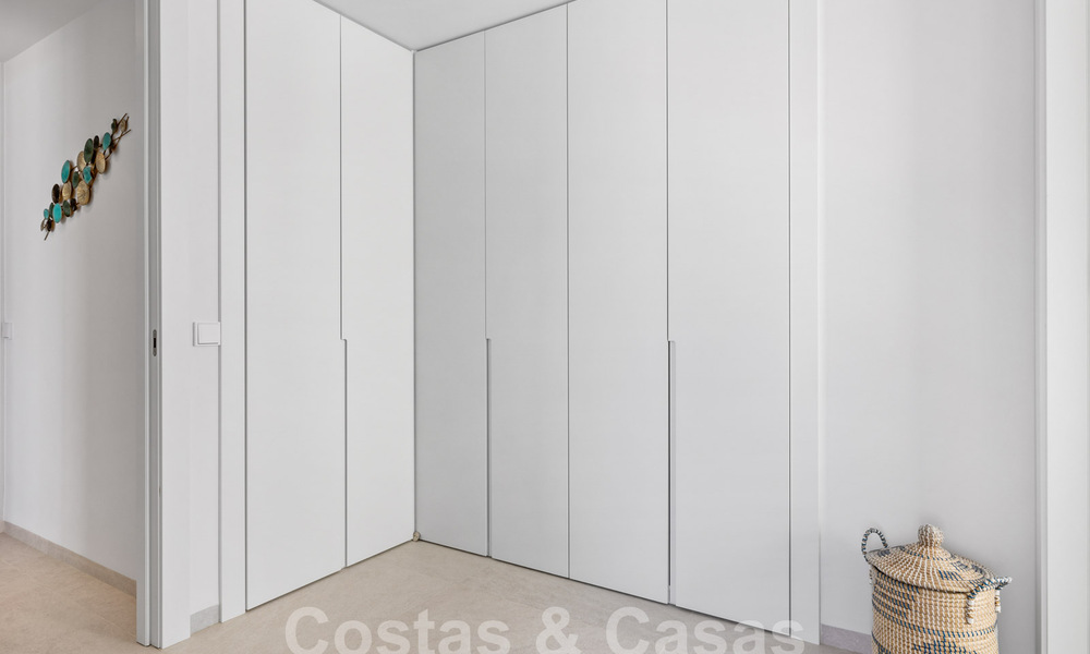 Penthouse moderniste neuf à vendre dans un complexe golfique exclusif sur les hauteurs de Marbella - Benahavis 58400