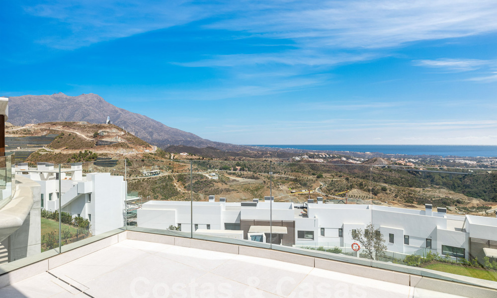 Penthouse moderniste neuf à vendre dans un complexe golfique exclusif sur les hauteurs de Marbella - Benahavis 58403