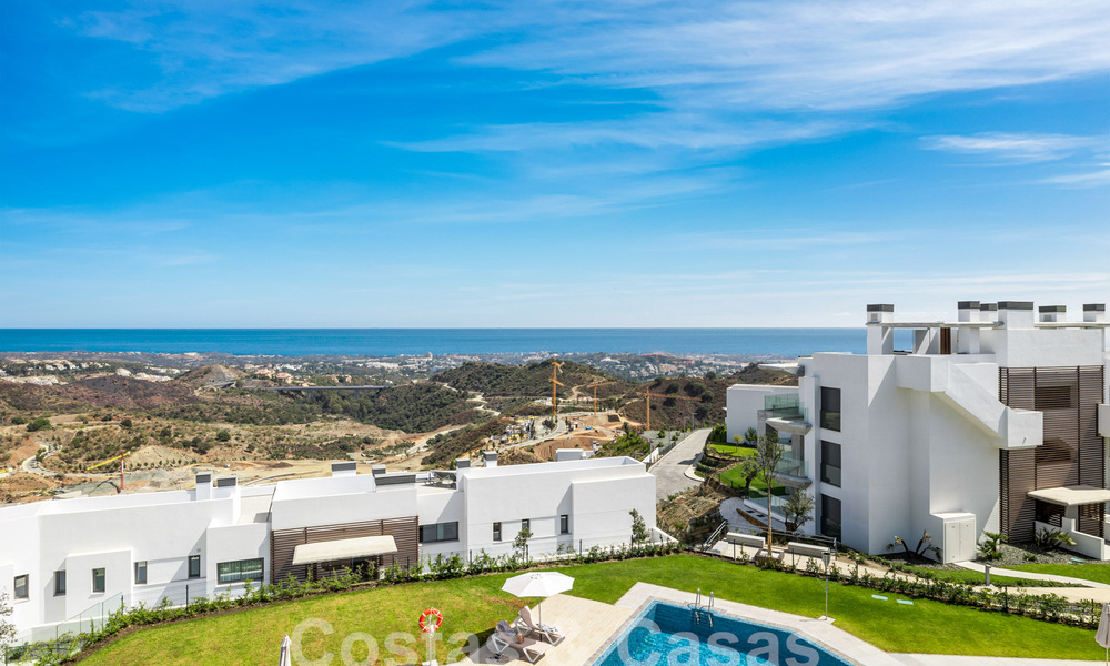 Penthouse moderniste neuf à vendre dans un complexe golfique exclusif sur les hauteurs de Marbella - Benahavis 58407