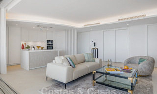 Superbe appartement neuf à vendre avec vue phénoménale sur la mer, le golf et les montagnes, Marbella - Benahavis 58342 