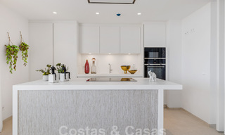 Superbe appartement neuf à vendre avec vue phénoménale sur la mer, le golf et les montagnes, Marbella - Benahavis 58345 