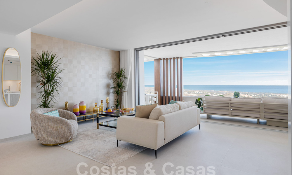 Superbe appartement neuf à vendre avec vue phénoménale sur la mer, le golf et les montagnes, Marbella - Benahavis 58355
