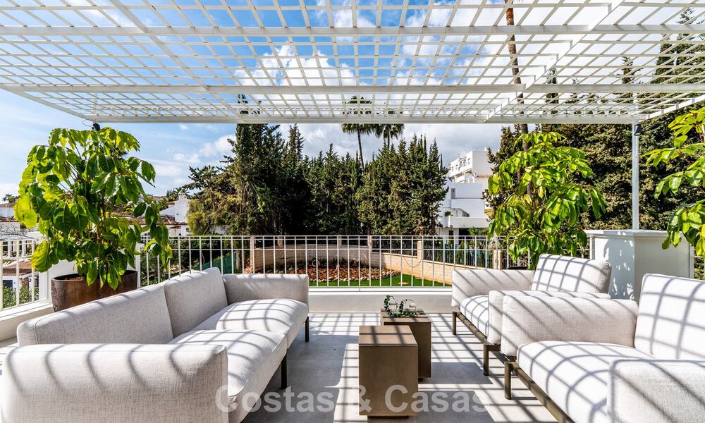 Villa méditerranéenne de luxe à vendre au cœur de Nueva Andalucia, Marbella 777711