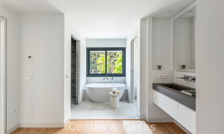 Villa méditerranéenne de luxe à vendre au cœur de Nueva Andalucia, Marbella 777715 