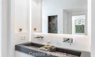 Villa méditerranéenne de luxe à vendre au cœur de Nueva Andalucia, Marbella 777718 