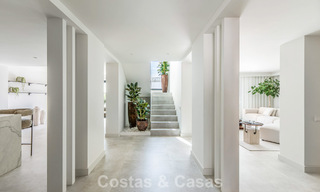 Villa méditerranéenne de luxe à vendre au cœur de Nueva Andalucia, Marbella 777732 