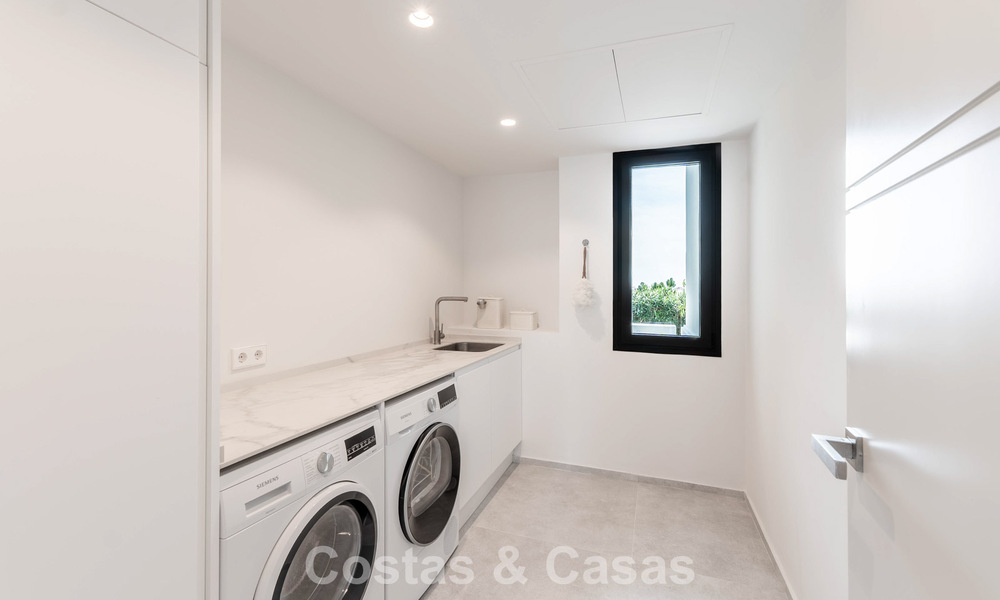 Villa méditerranéenne de luxe à vendre au cœur de Nueva Andalucia, Marbella 777754