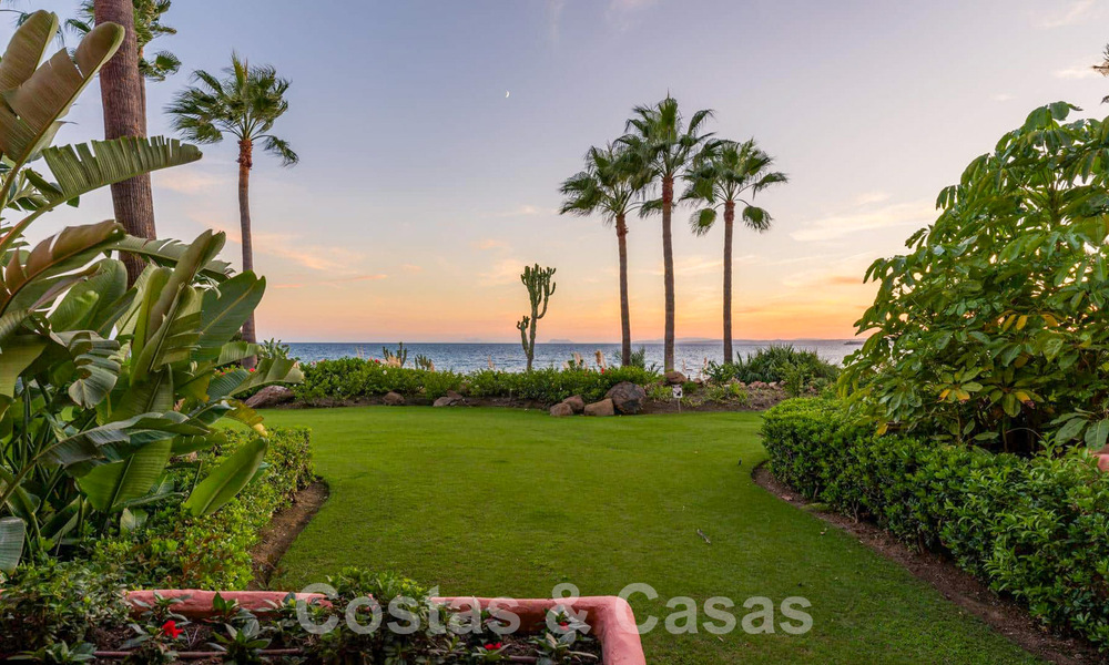 Appartement de jardin à vendre avec vue sur la mer dans un complexe de plage emblématique sur le nouveau Golden Mile entre San Pedro et Estepona 57946