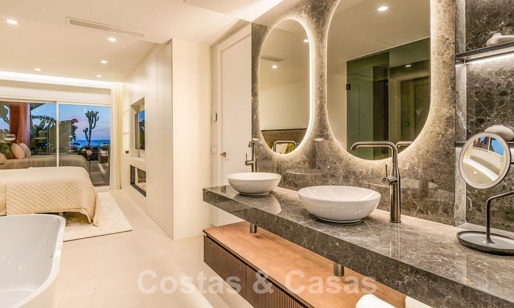 Appartement de jardin à vendre avec vue sur la mer dans un complexe de plage emblématique sur le nouveau Golden Mile entre San Pedro et Estepona 57953