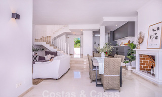 Spacieuse maison à vendre avec vue à 360°, adjacente au terrain de golf de La Quinta, Marbella - Benahavis 57974 