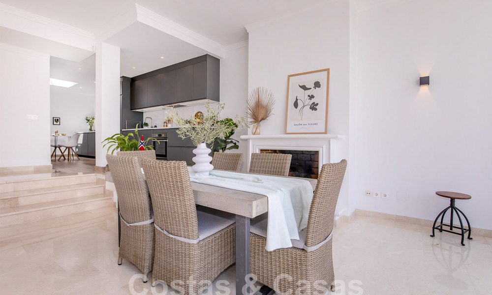 Spacieuse maison à vendre avec vue à 360°, adjacente au terrain de golf de La Quinta, Marbella - Benahavis 57975