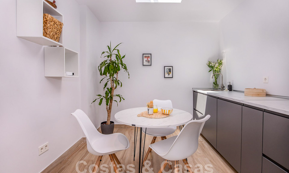 Spacieuse maison à vendre avec vue à 360°, adjacente au terrain de golf de La Quinta, Marbella - Benahavis 57982