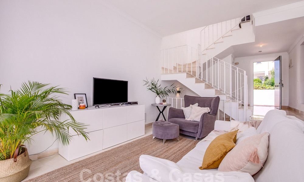 Spacieuse maison à vendre avec vue à 360°, adjacente au terrain de golf de La Quinta, Marbella - Benahavis 57986