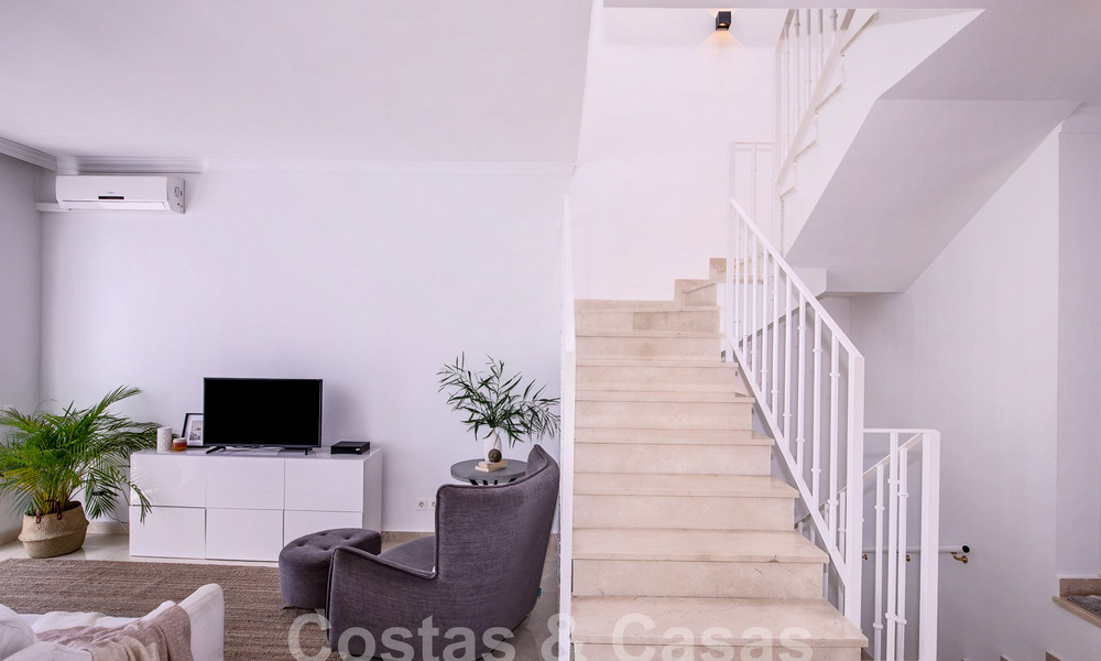 Spacieuse maison à vendre avec vue à 360°, adjacente au terrain de golf de La Quinta, Marbella - Benahavis 57987