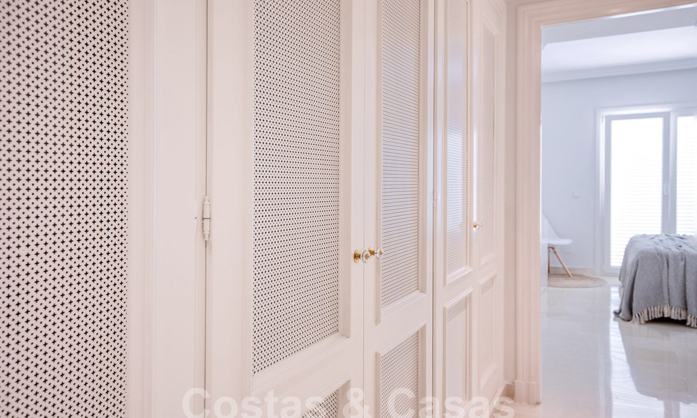 Spacieuse maison à vendre avec vue à 360°, adjacente au terrain de golf de La Quinta, Marbella - Benahavis 57991