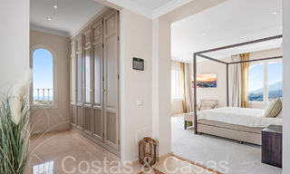 Penthouse à vendre avec vue panoramique sur la mer dans les collines de Marbella - Benahavis 67410 
