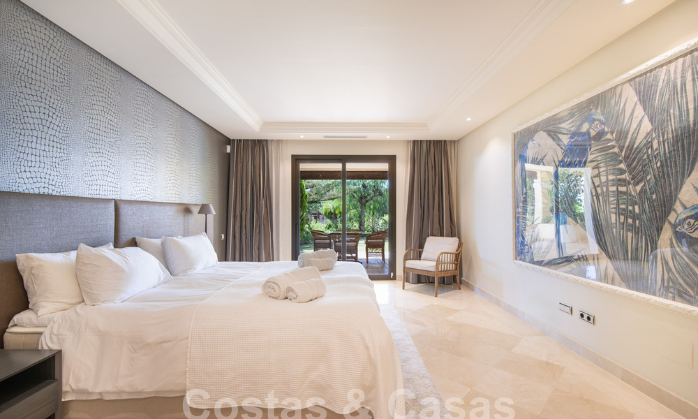 Appartement de luxe à vendre avec piscine privée dans un complexe haut de gamme à Nueva Andalucia, Marbella 58063