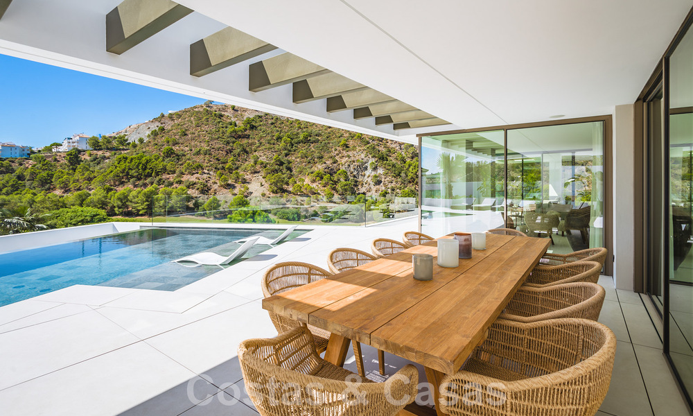 Villa de luxe à vendre dans un complexe de golf exclusif et fermé avec vue panoramique à La Quinta, Marbella - Benahavis 59068
