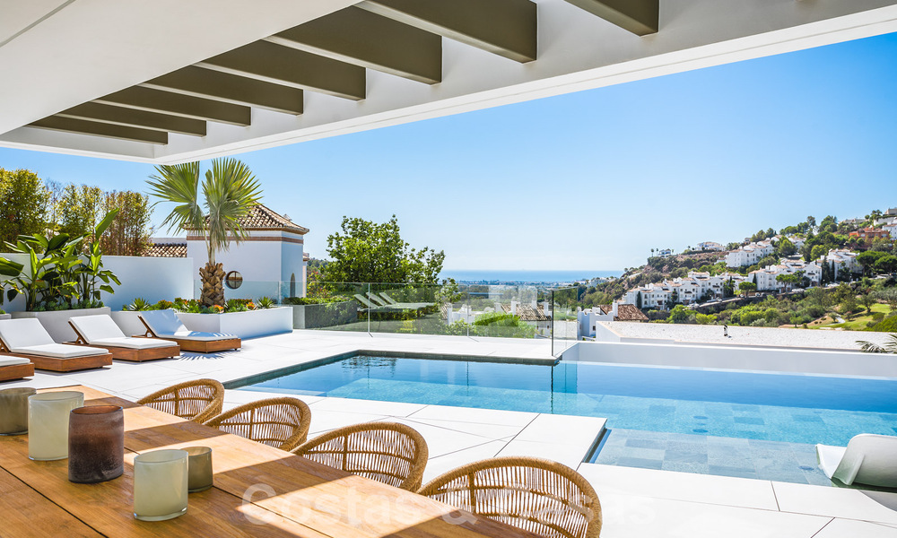 Villa de luxe à vendre dans un complexe de golf exclusif et fermé avec vue panoramique à La Quinta, Marbella - Benahavis 59069