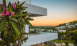 Villa de luxe à vendre dans un complexe de golf exclusif et fermé avec vue panoramique à La Quinta, Marbella - Benahavis 59075 