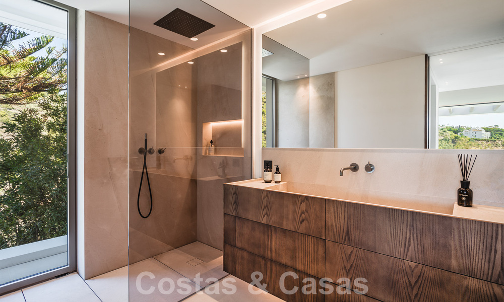 Villa de luxe à vendre dans un complexe de golf exclusif et fermé avec vue panoramique à La Quinta, Marbella - Benahavis 59081