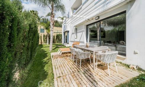 Appartement moderne avec jardin à vendre avec 3 chambres à coucher dans un complexe résidentiel sur le Golden Mile de Marbella 58572
