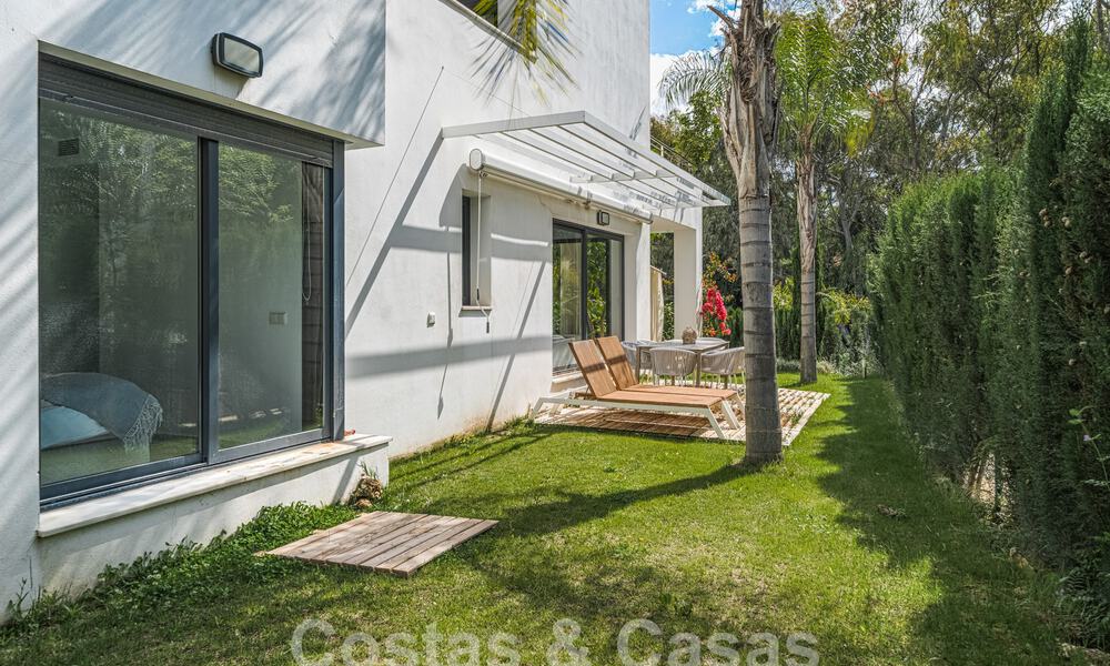 Appartement moderne avec jardin à vendre avec 3 chambres à coucher dans un complexe résidentiel sur le Golden Mile de Marbella 58573
