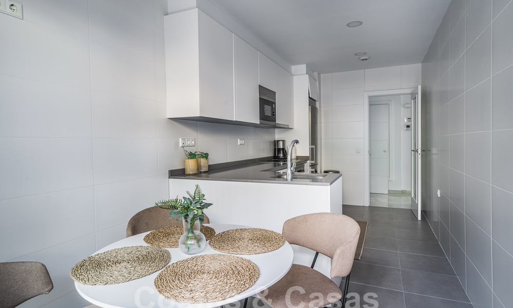 Appartement moderne avec jardin à vendre avec 3 chambres à coucher dans un complexe résidentiel sur le Golden Mile de Marbella 58575