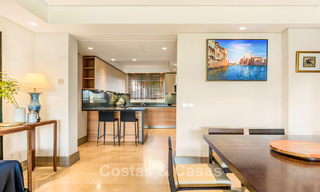 Charmant appartement avec jardin à vendre dans un complexe résidentiel privilégié à La Quinta, Marbella – Benahavis 58583 