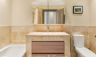 Charmant appartement avec jardin à vendre dans un complexe résidentiel privilégié à La Quinta, Marbella – Benahavis 58593 
