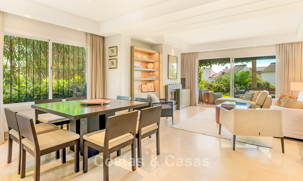 Charmant appartement avec jardin à vendre dans un complexe résidentiel privilégié à La Quinta, Marbella – Benahavis 58596