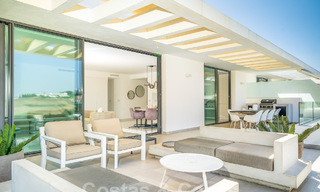 Penthouse moderne avec solarium spacieux à vendre sur le nouveau Golden Mile entre Marbella et Estepona 58794 