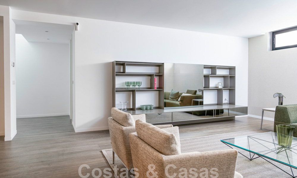 Villa moderne de luxe à vendre à deux pas de la plage et de toutes les commodités à San Pedro, Marbella 58643
